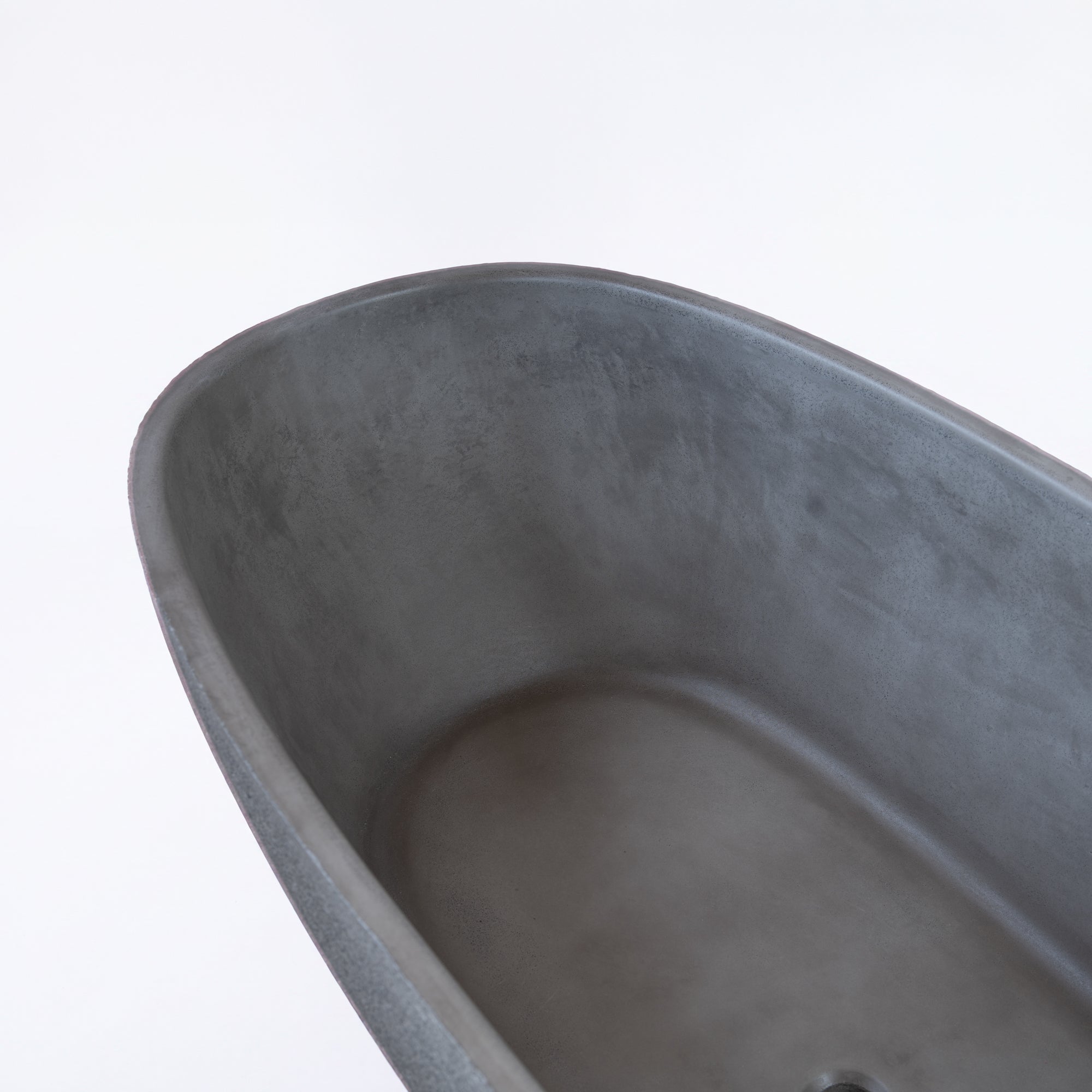 71" CAPPADOCIA OVAL BATHTUB - River Art Stone